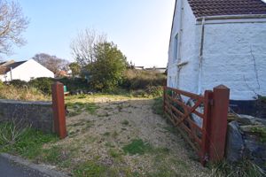 - click for photo gallery